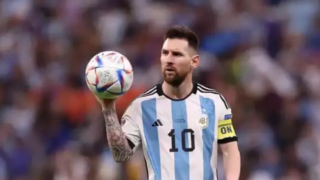 লিওনেল মেসি
